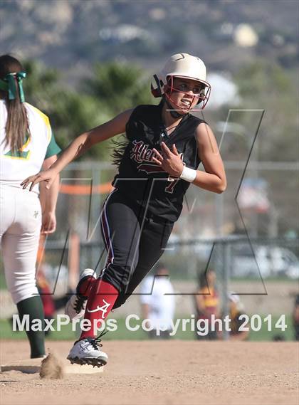 Thumbnail 2 in Royal vs. Alemany (Suzanne Manlet Softball Invitational) photogallery.