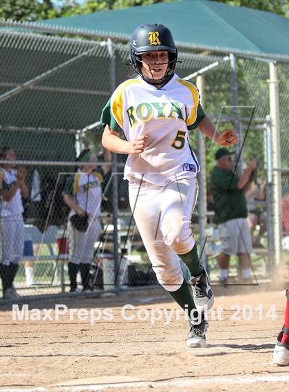 Thumbnail 1 in Royal vs. Alemany (Suzanne Manlet Softball Invitational) photogallery.