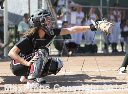 Thumbnail 3 in Royal vs. Alemany (Suzanne Manlet Softball Invitational) photogallery.