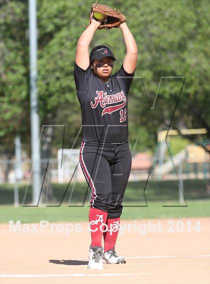 Thumbnail 3 in Royal vs. Alemany (Suzanne Manlet Softball Invitational) photogallery.