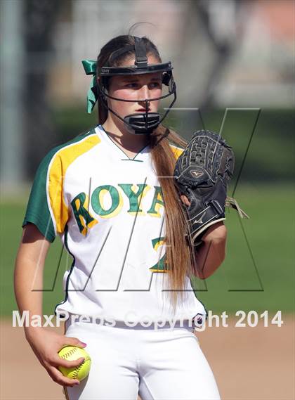 Thumbnail 2 in Royal vs. Alemany (Suzanne Manlet Softball Invitational) photogallery.