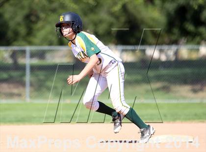 Thumbnail 3 in Royal vs. Alemany (Suzanne Manlet Softball Invitational) photogallery.