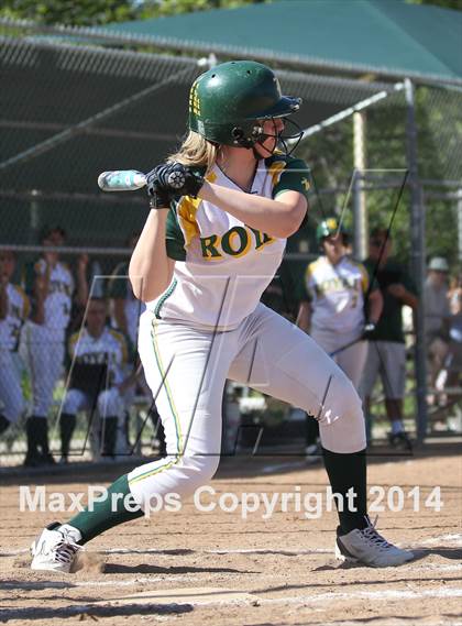 Thumbnail 1 in Royal vs. Alemany (Suzanne Manlet Softball Invitational) photogallery.