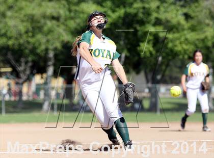 Thumbnail 3 in Royal vs. Alemany (Suzanne Manlet Softball Invitational) photogallery.