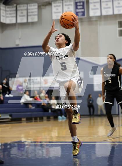 Thumbnail 2 in Sacramento @ Vista del Lago photogallery.