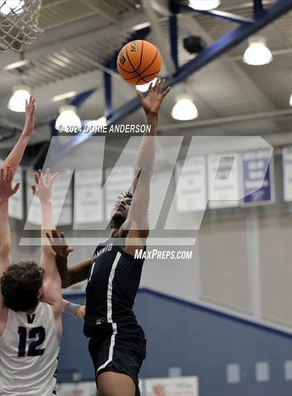 Thumbnail 3 in Sacramento @ Vista del Lago photogallery.