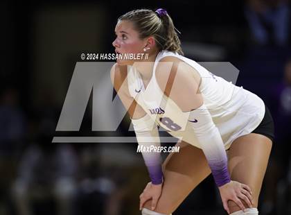 Thumbnail 1 in Cartersville vs. Pace Academy (GHSA 4A State Final) photogallery.