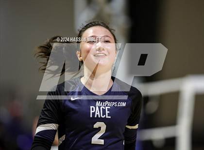 Thumbnail 1 in Cartersville vs. Pace Academy (GHSA 4A State Final) photogallery.