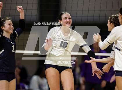 Thumbnail 2 in Cartersville vs. Pace Academy (GHSA 4A State Final) photogallery.