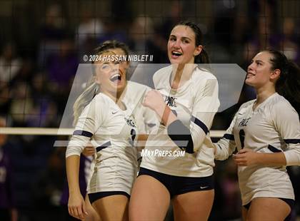 Thumbnail 2 in Cartersville vs. Pace Academy (GHSA 4A State Final) photogallery.