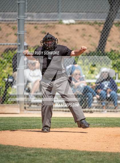 Thumbnail 3 in Del Norte @ Mission Hills photogallery.