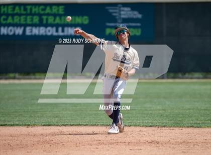 Thumbnail 3 in Del Norte @ Mission Hills photogallery.