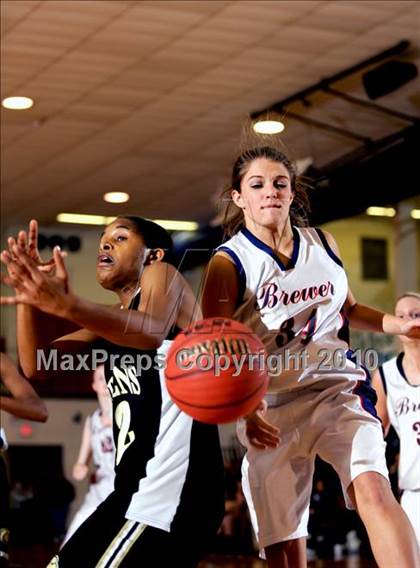 Thumbnail 3 in Athens @ Brewer photogallery.