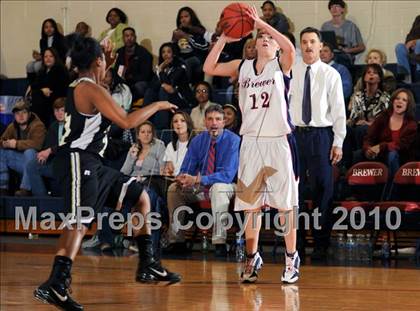 Thumbnail 2 in Athens @ Brewer photogallery.