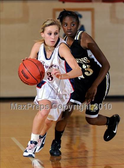 Thumbnail 3 in Athens @ Brewer photogallery.