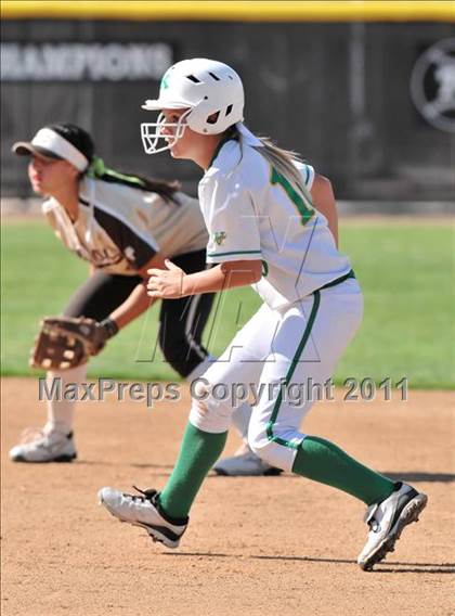Thumbnail 3 in Canyon vs. Kennedy (CIF SS D1 Quarterfinal) photogallery.