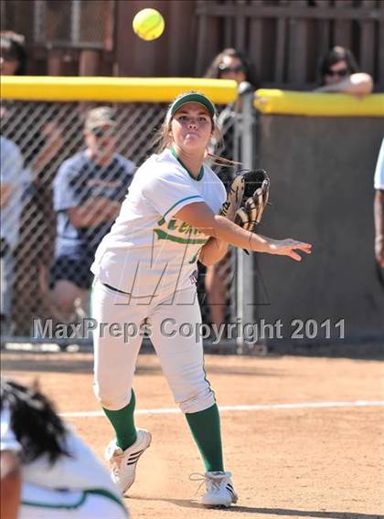 Thumbnail 3 in Canyon vs. Kennedy (CIF SS D1 Quarterfinal) photogallery.
