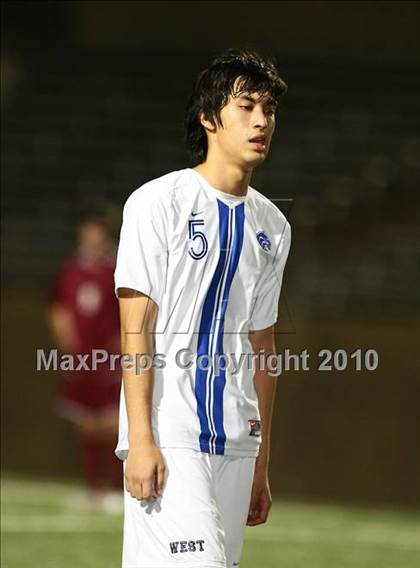 Thumbnail 2 in Plano vs Plano West photogallery.
