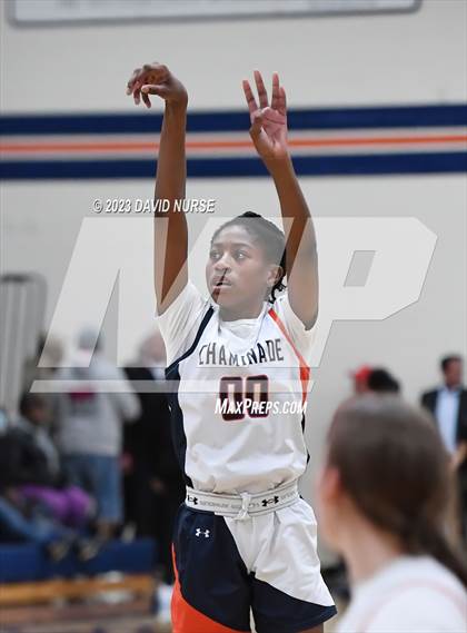 Thumbnail 2 in Lynwood @ Chaminade photogallery.