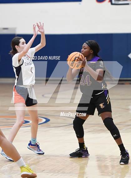Thumbnail 3 in Lynwood @ Chaminade photogallery.