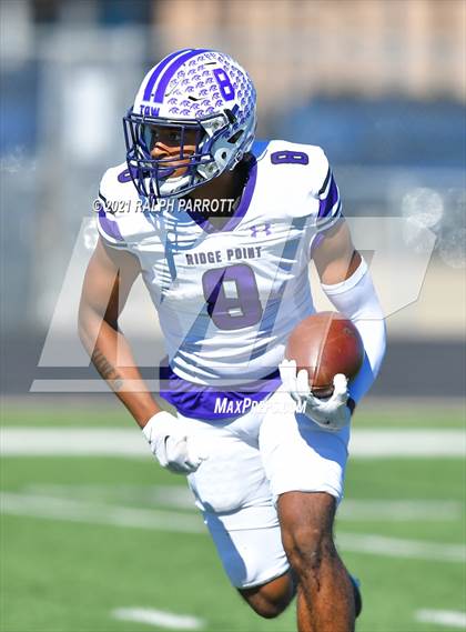 Thumbnail 1 in Ridge Point @ Fort Bend Bush photogallery.