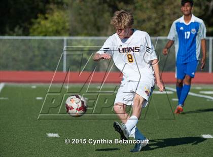 Thumbnail 3 in Littleton vs. Hinkley photogallery.