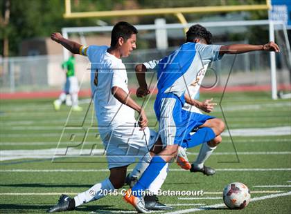 Thumbnail 2 in Littleton vs. Hinkley photogallery.