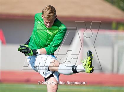 Thumbnail 1 in Littleton vs. Hinkley photogallery.