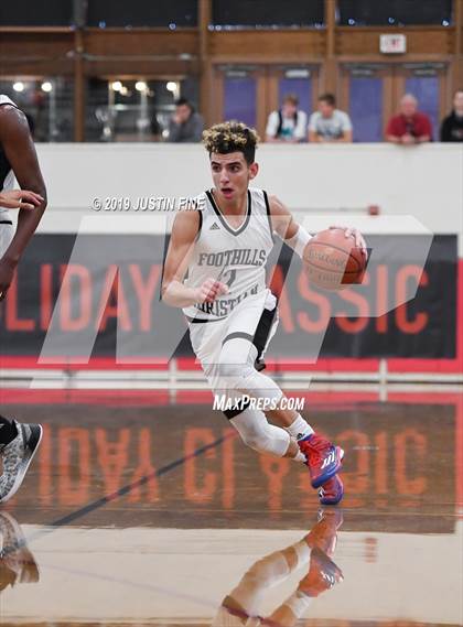 Thumbnail 3 in Harvard-Westlake vs. Foothills Christian (Torrey Pines Holiday Classic) photogallery.