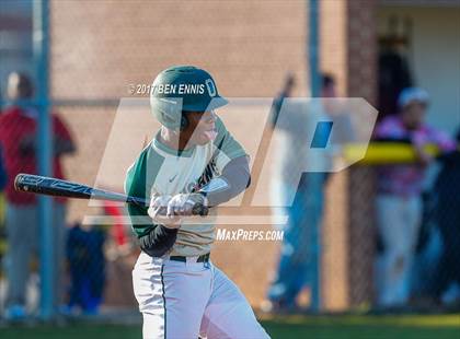 Thumbnail 3 in Ola vs Hampton photogallery.