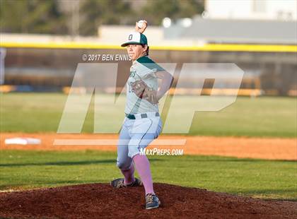 Thumbnail 3 in Ola vs Hampton photogallery.