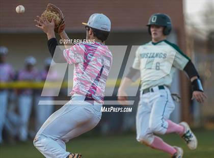 Thumbnail 1 in Ola vs Hampton photogallery.