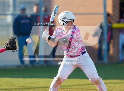 Thumbnail 2 in Ola vs Hampton photogallery.