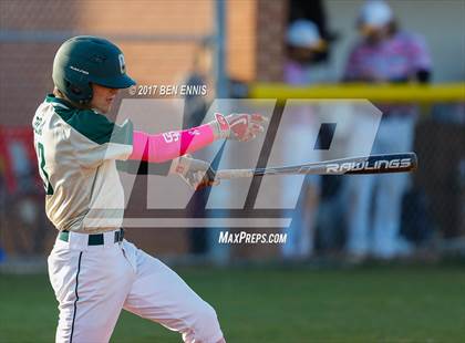 Thumbnail 3 in Ola vs Hampton photogallery.
