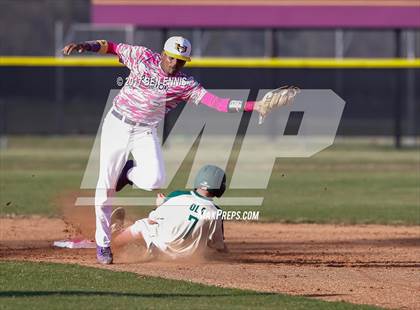 Thumbnail 1 in Ola vs Hampton photogallery.