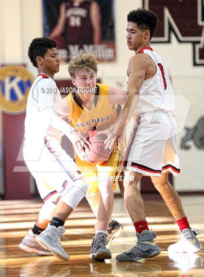Thumbnail 1 in East Union vs. Myrtle (Hotbed Classic) photogallery.