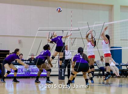 Thumbnail 1 in Judson @ Warren photogallery.