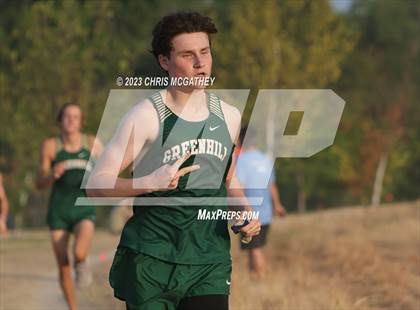 Thumbnail 2 in Greenhill/Luke's Locker Six Mile Relay photogallery.