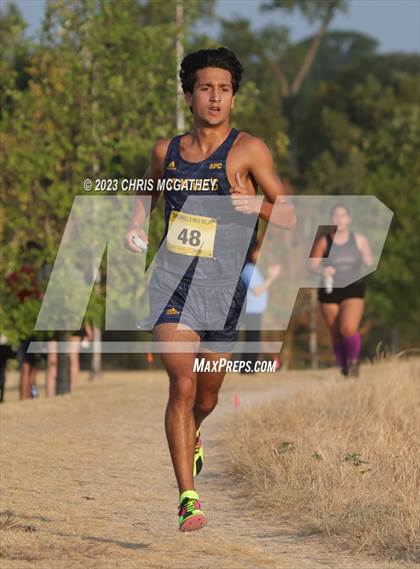 Thumbnail 2 in Greenhill/Luke's Locker Six Mile Relay photogallery.