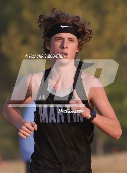 Thumbnail 3 in Greenhill/Luke's Locker Six Mile Relay photogallery.