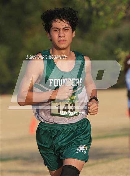 Thumbnail 3 in Greenhill/Luke's Locker Six Mile Relay photogallery.