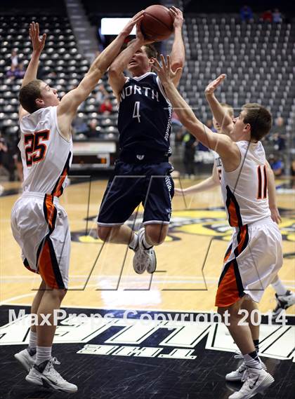 Thumbnail 2 in Shawnee Mission Northwest vs. Blue Valley North (KSHSAA 6A Playoff) photogallery.