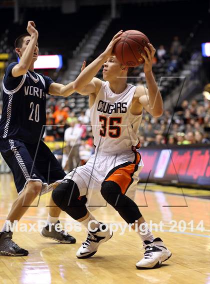 Thumbnail 3 in Shawnee Mission Northwest vs. Blue Valley North (KSHSAA 6A Playoff) photogallery.