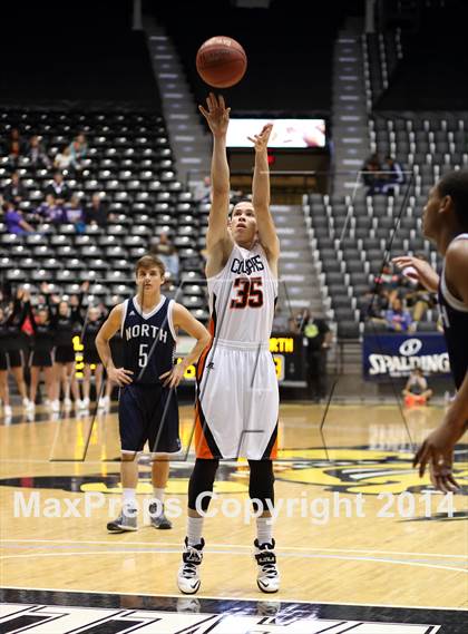 Thumbnail 2 in Shawnee Mission Northwest vs. Blue Valley North (KSHSAA 6A Playoff) photogallery.