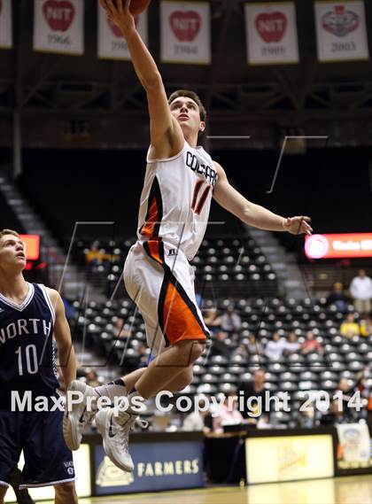 Thumbnail 2 in Shawnee Mission Northwest vs. Blue Valley North (KSHSAA 6A Playoff) photogallery.