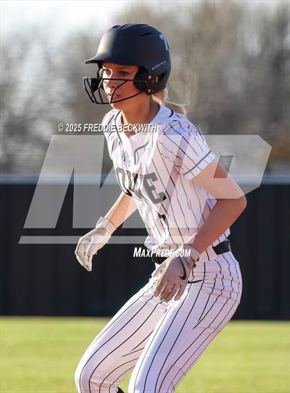 Thumbnail 3 in Pottsboro @ Howe photogallery.
