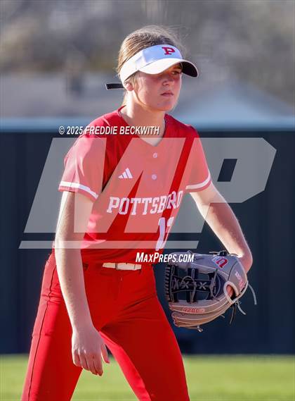 Thumbnail 3 in Pottsboro @ Howe photogallery.