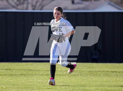 Thumbnail 3 in Pottsboro @ Howe photogallery.