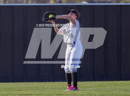 Thumbnail 3 in Pottsboro @ Howe photogallery.