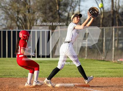 Thumbnail 3 in Pottsboro @ Howe photogallery.